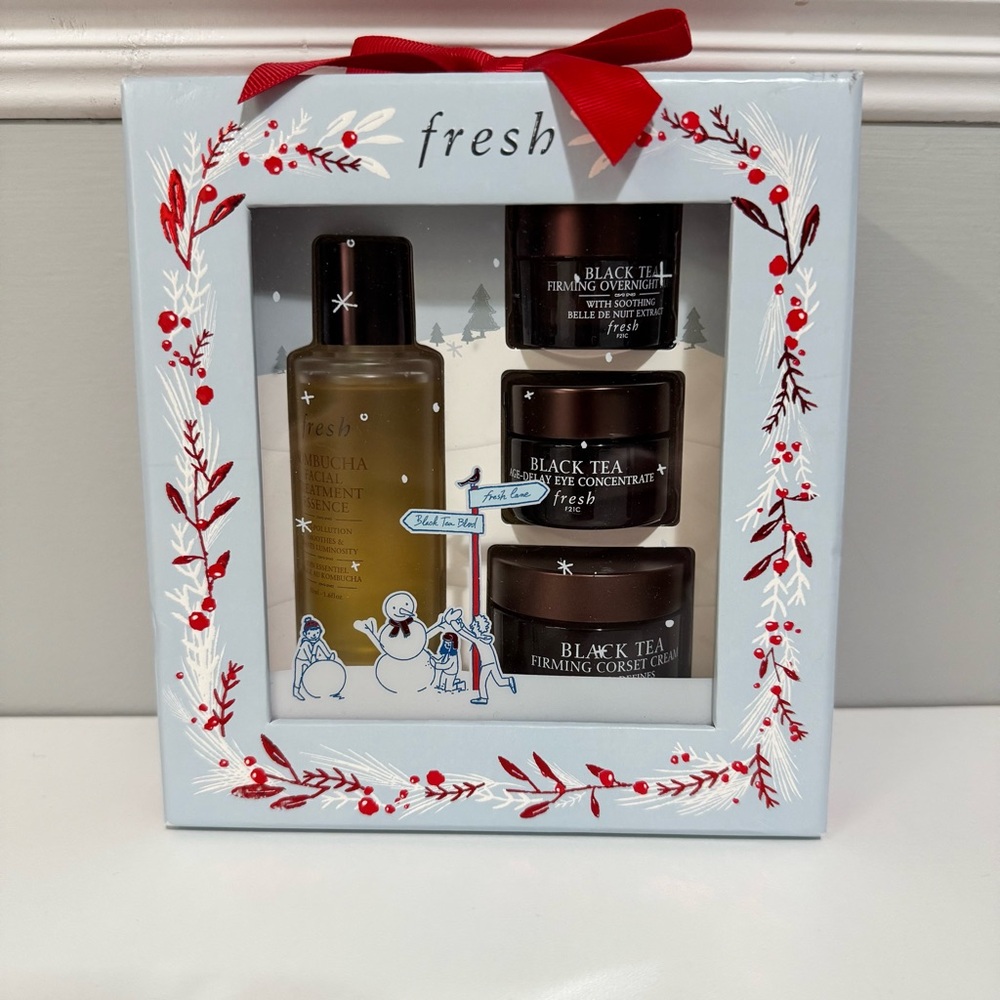 Fresh Cosmetics Black Tea Firming Beauty Skincare Gift Set *Sephora* - New